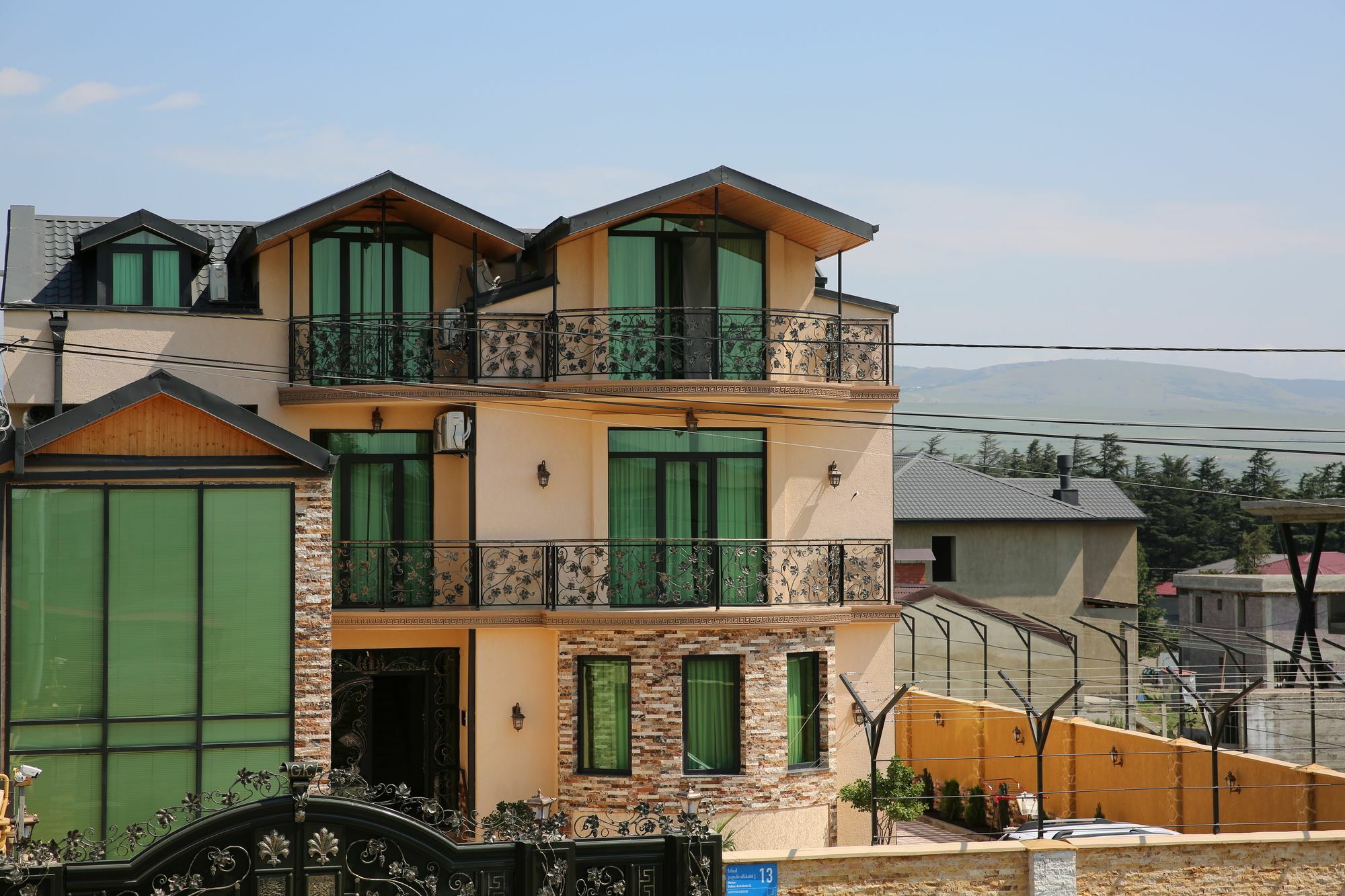 Gk Villa Tbilisi Luaran gambar
